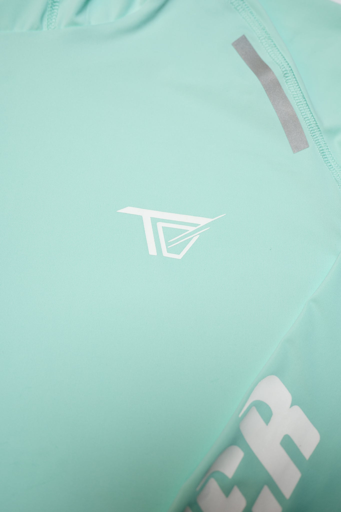 Takeover High Performance Hoodie "Mint"