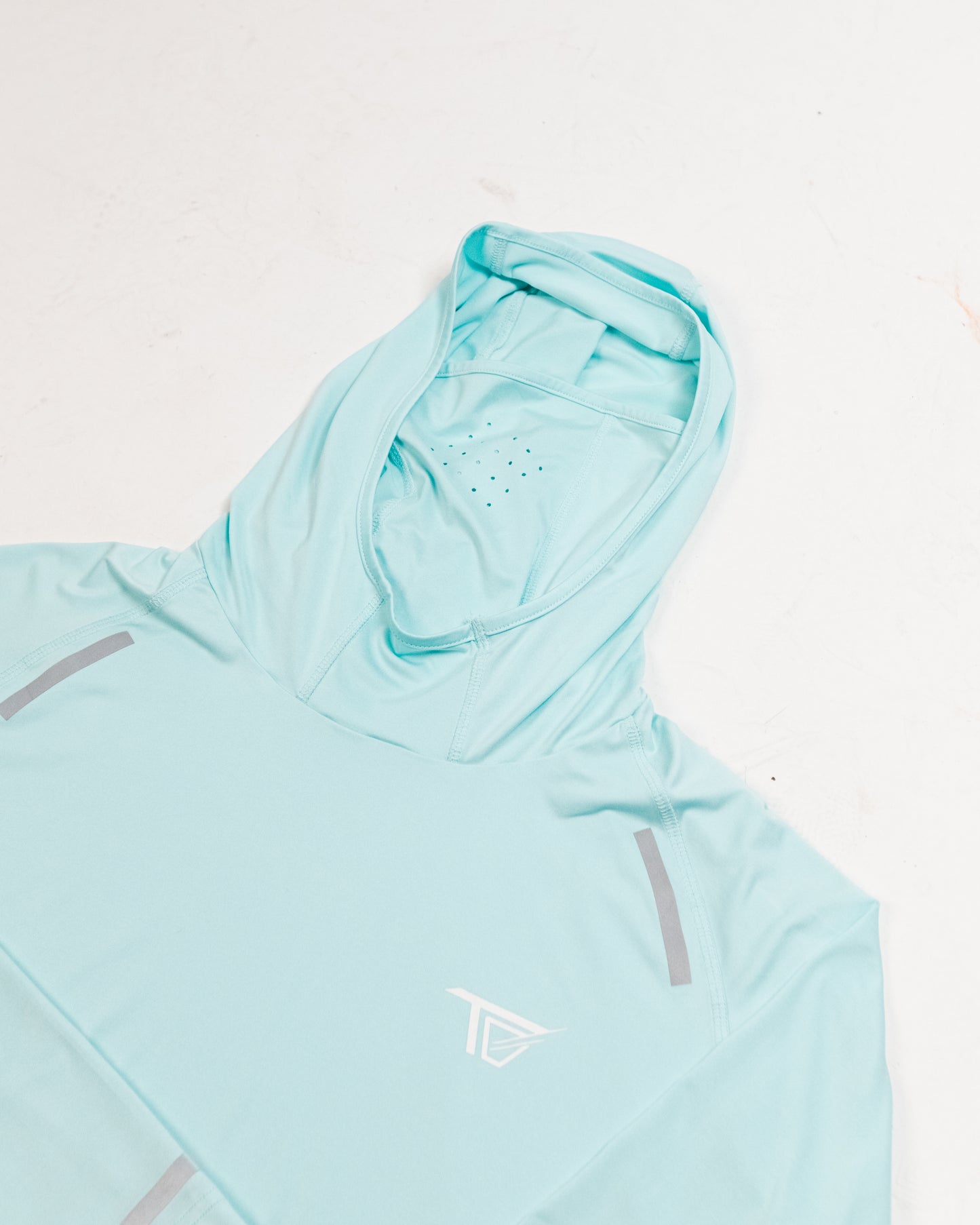 Takeover High Performance Hoodie "Arctic"